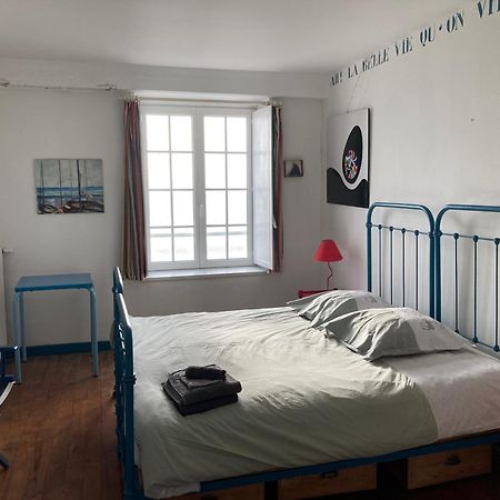 Face A La Mer , L Artiste Ambleteuse Extérieur photo