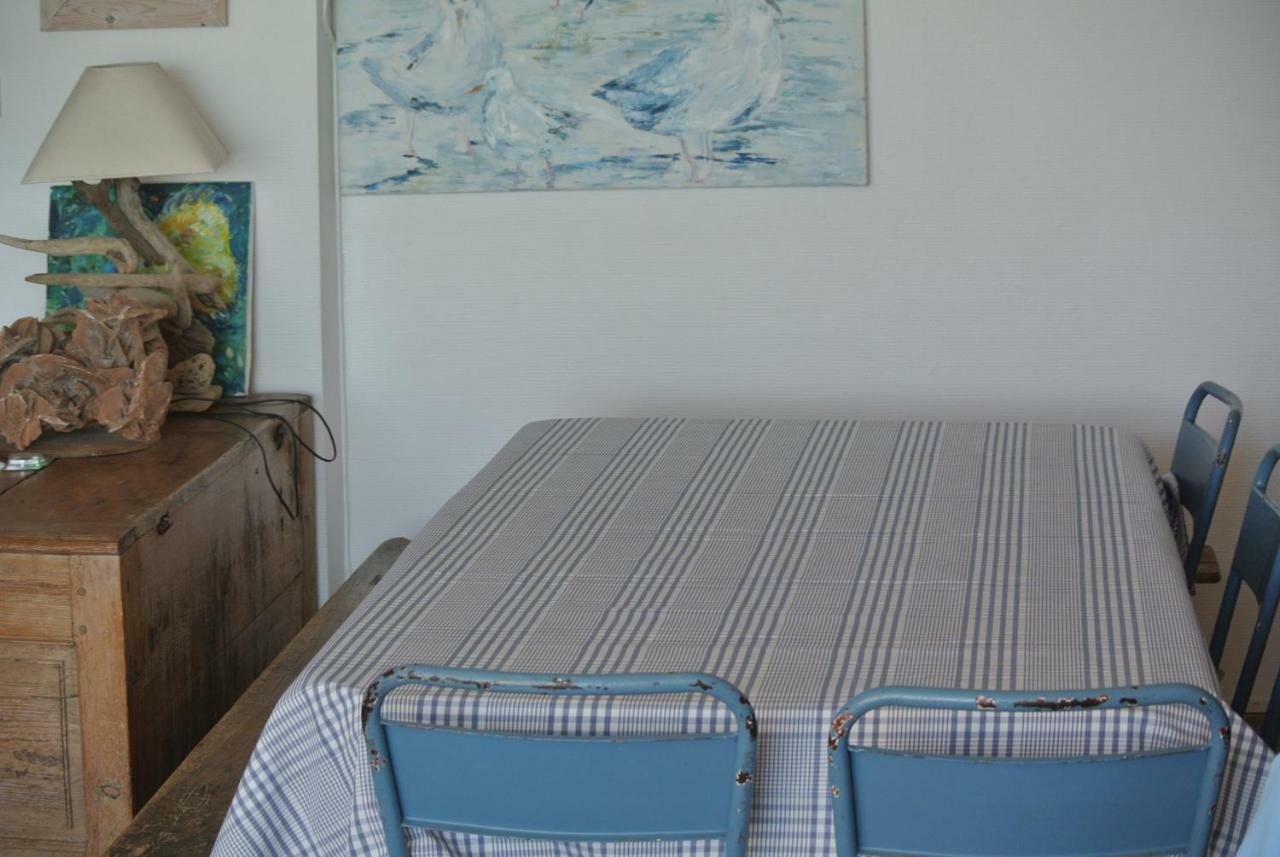 Face A La Mer , L Artiste Ambleteuse Extérieur photo
